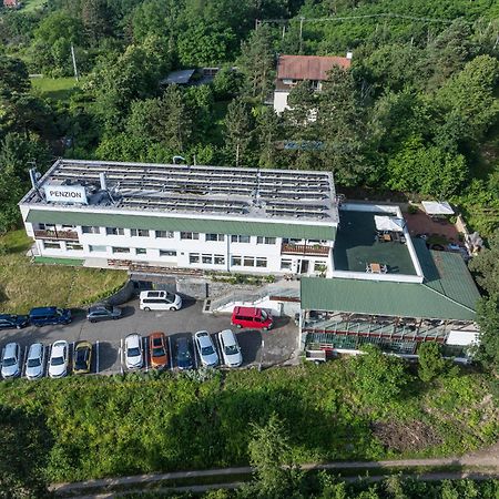 Penzion Kozi Horka U Brnenske Prehrady Брно Экстерьер фото
