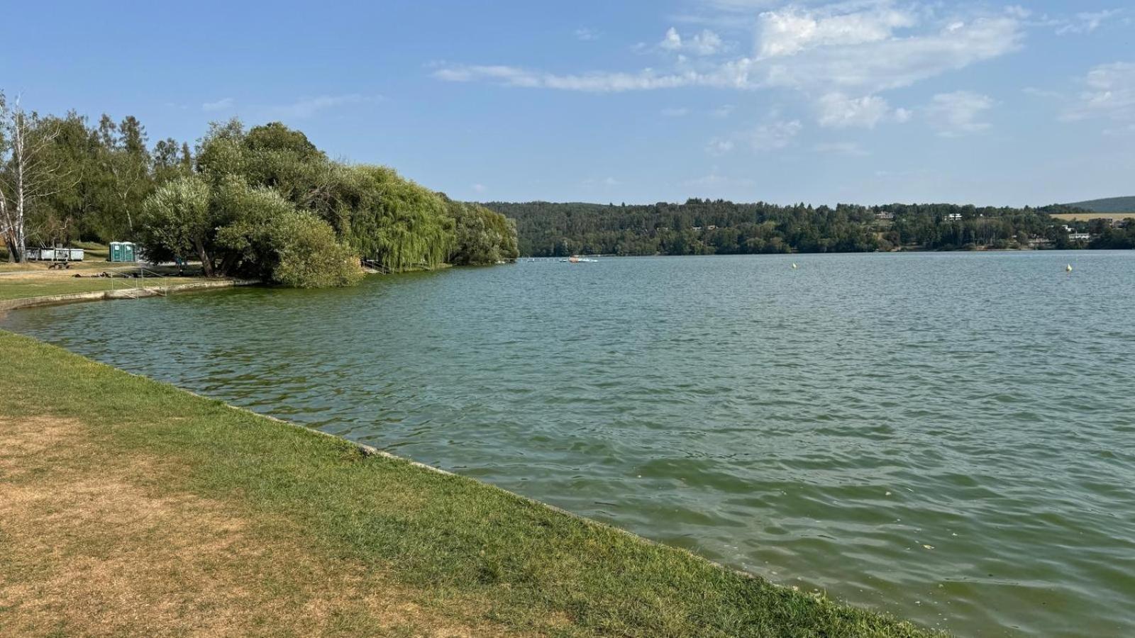 Penzion Kozi Horka U Brnenske Prehrady Брно Экстерьер фото